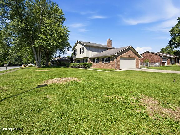 2nd image of 4767 Shenandoah Dr