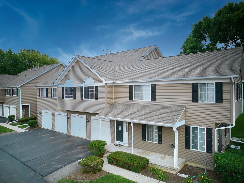 1st image of 324 Village Creek Dr Unit 324