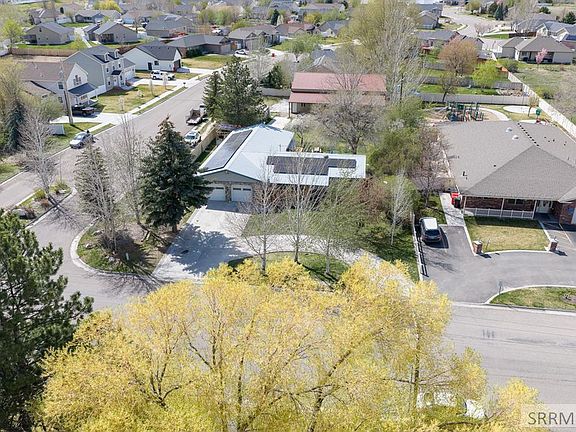 3rd image of 467 N 3 W