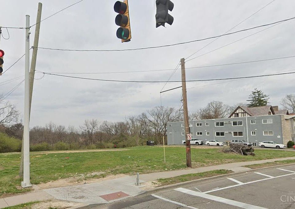 1st image of 2570 Harrison Ave