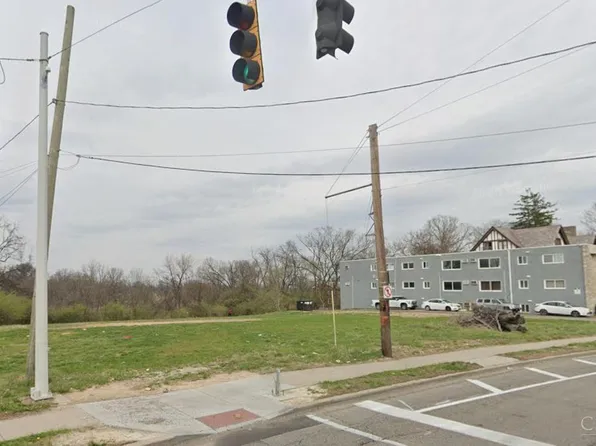2570 Harrison Ave, Cincinnati, OH 45211