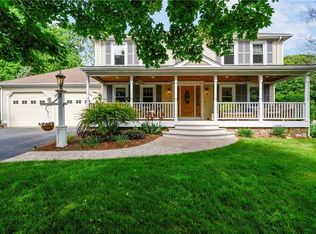 7 Pheasant Run Rd, North Smithfield, RI 02896