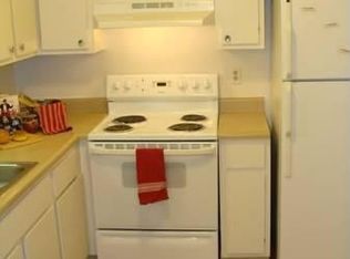 8432 Devonshire Ct APT G, Indianapolis, IN 46260