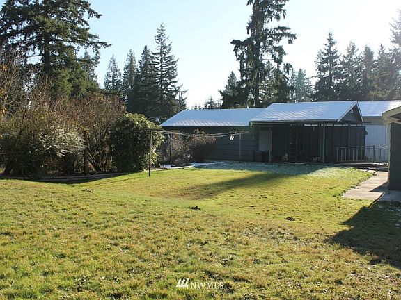 4th image of 10807 50th Avenue E