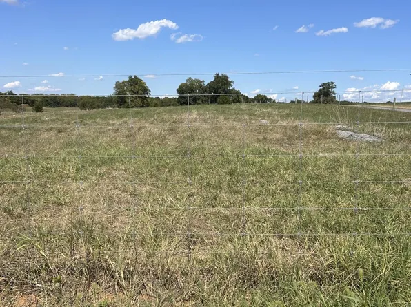 17030 Broadfording Rd, Hagerstown, MD 21740