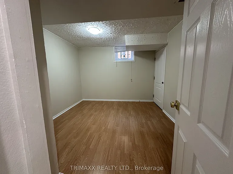 93 Jeffcoat Dr #BASEMENT — Photo 18