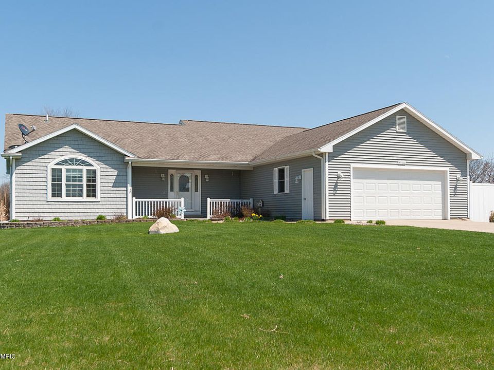 1st image of 49601 Meadow Oak Trl