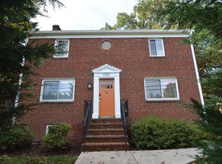 2252 N Glebe Rd #2, Arlington, VA 22207