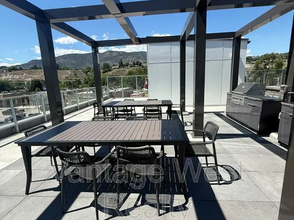 271 Wylie St #620, Penticton, BC V2A 0H3