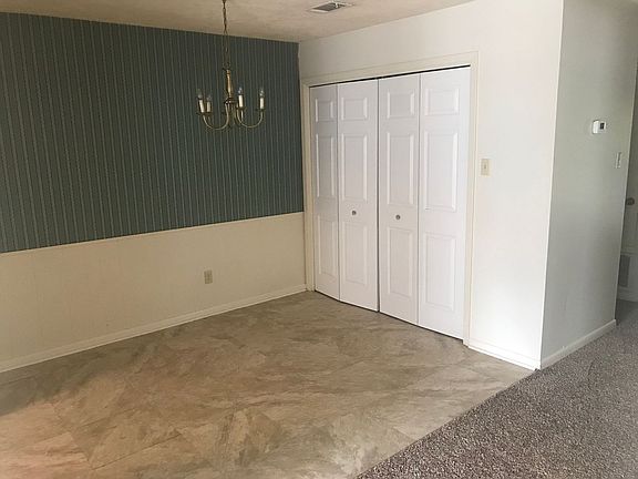 3rd image of 2401 Pedernales Dr APT C
