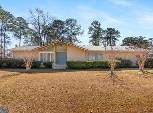 907 5th Ave, Eastman, GA 31023