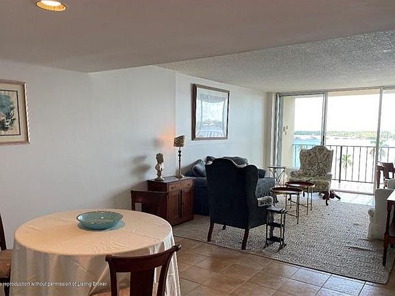 4th image of 1801 S Flagler Dr APT 906