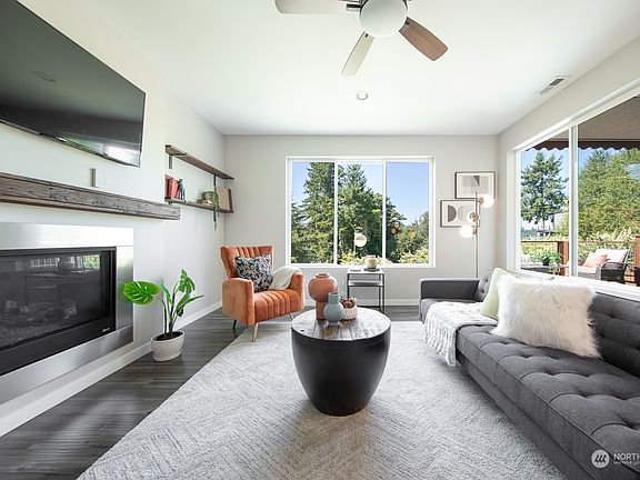 5th image of 916 116th Avenue SE