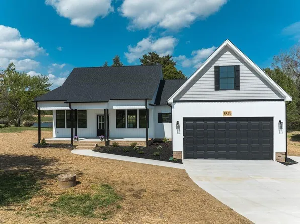 5823 Thacker Dairy Rd, Whitsett, NC 27377