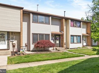 201 Canterbury Ct, East Windsor, NJ 08520