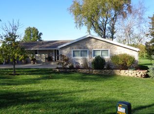 3148 Duncan Rd, Stoughton, WI 53589