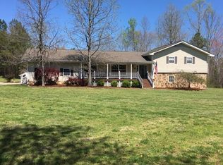 85 Sunflower Ln, Ringgold, GA 30736