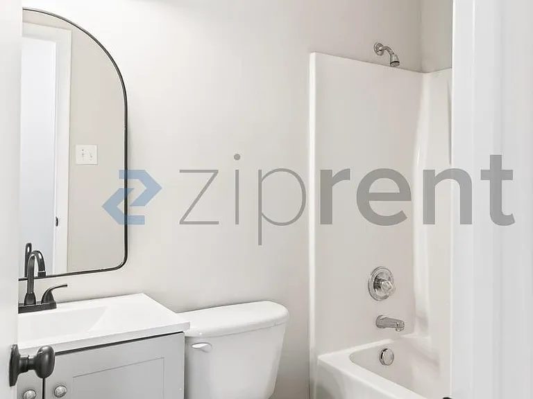 318 Nugget Ct — Photo 12