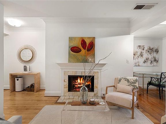 5th image of 2840 Peachtree Rd NW APT 411