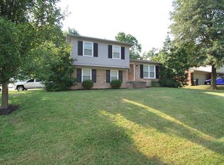 8016 Cortland Dr, Louisville, KY 40228
