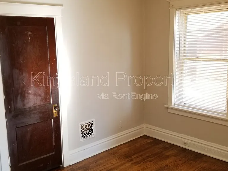 5026 Chippewa St — Photo 6