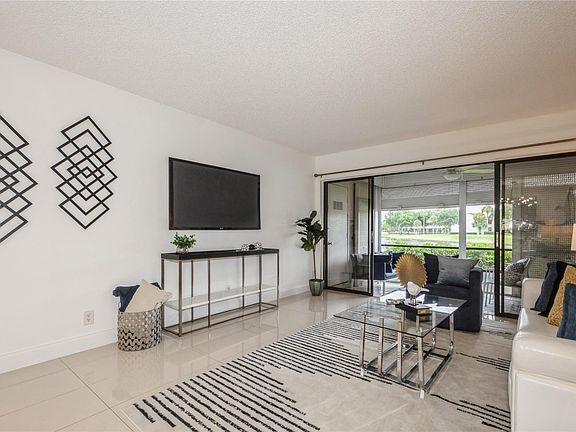 4th image of 2043 SW 15th Street #199