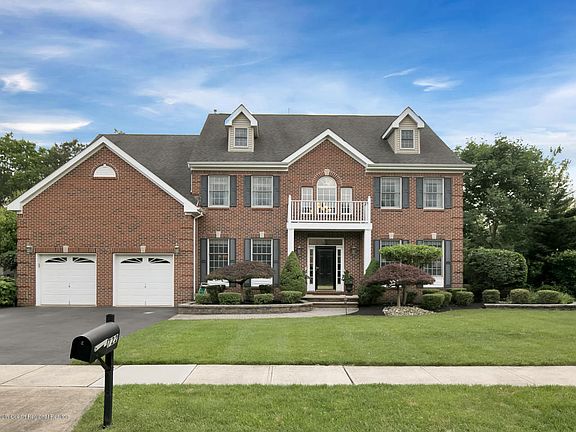 5th image of 722 Palmer Ave