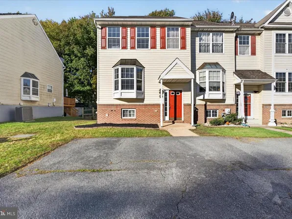 946 Rue Madora, Bear, DE 19701