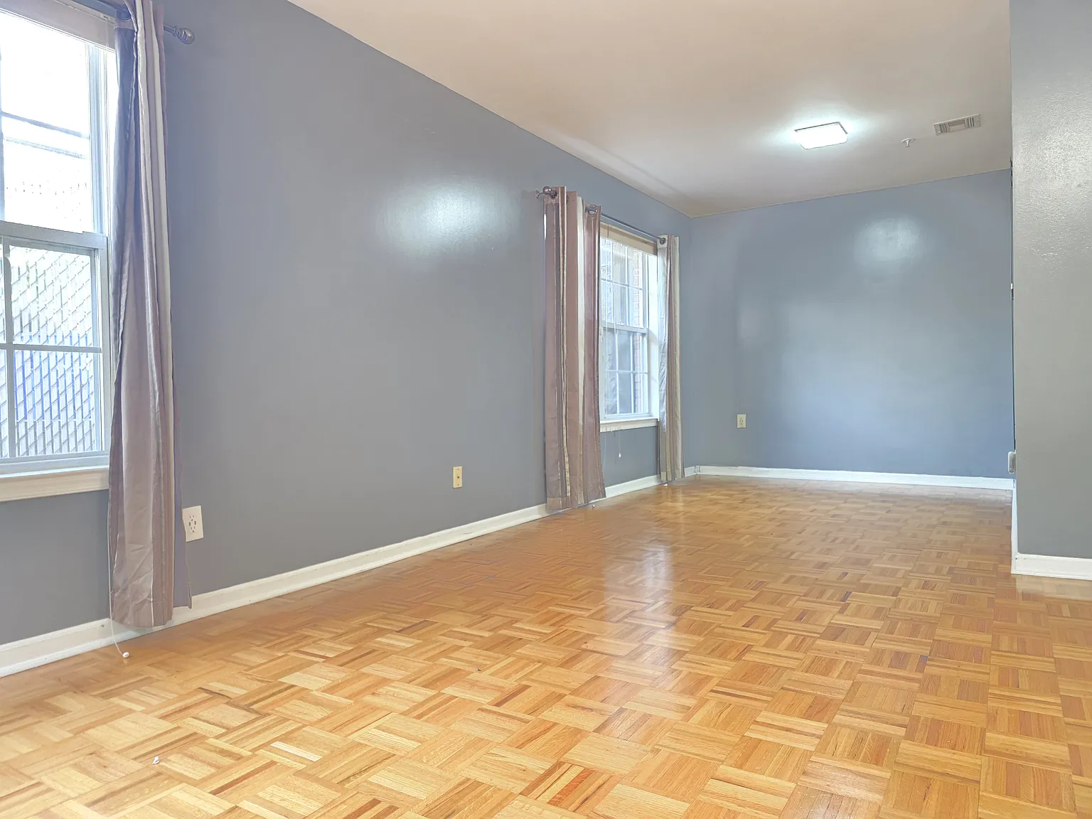 3 bed, $3,200 — Photo 4
