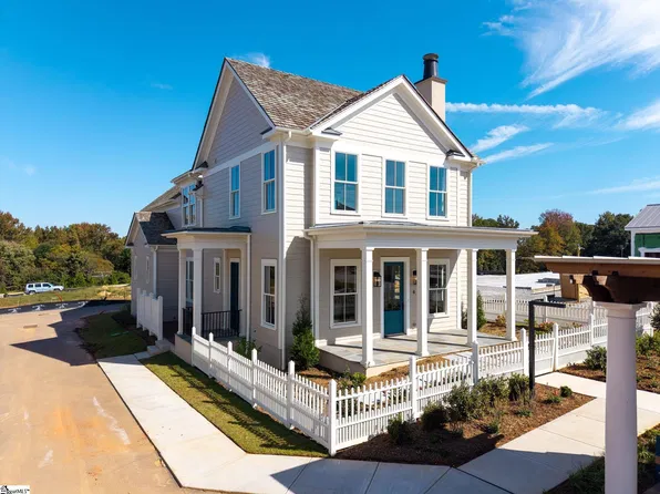 6 Belgard Dr, Greenville, SC 29615