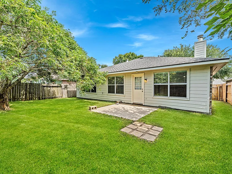 17935 Rose Hill Park Ln — Photo 26