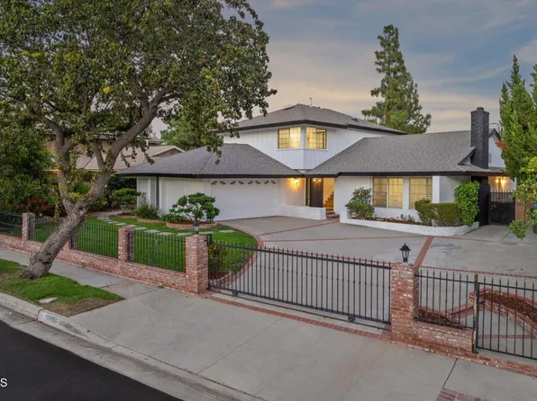 10856 Topeka Dr, Porter Ranch, CA 91326