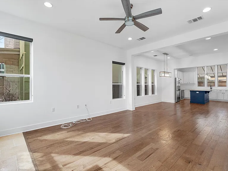 3120 Tom Miller St — Photo 6