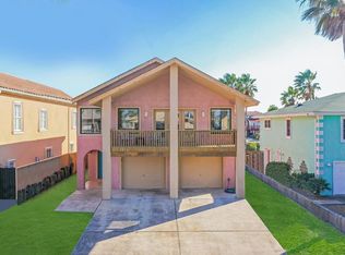 117 E Esperanza St, South Padre Island, TX 78597