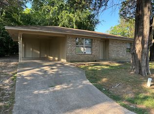 317 Beckham St W, Sulphur Springs, TX 75482