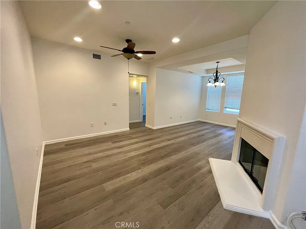 Building Photo - 34 Triad Ln