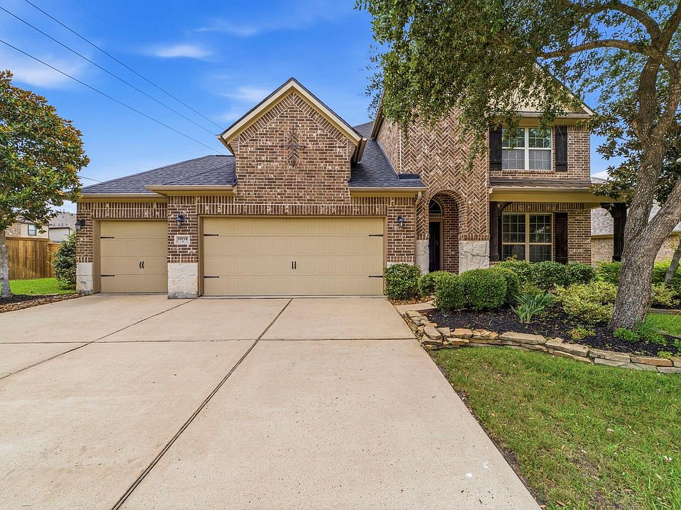 1st image of 19718 W Verde Creek Cir