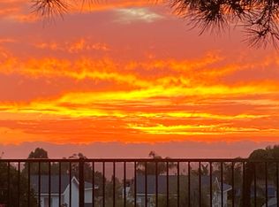 6805-07 El Fuerte St, Carlsbad, CA 92009