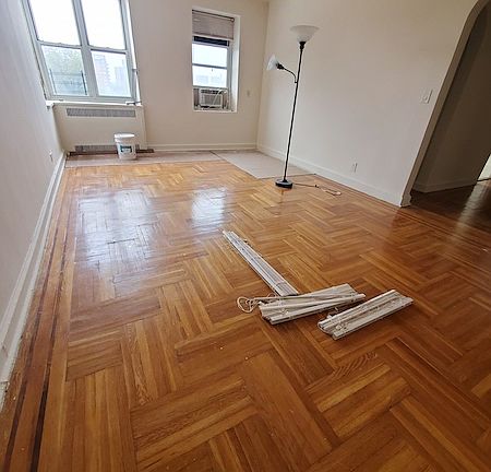 2nd image of 70-01 113th St #7GN