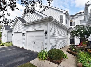 1480 Walnut Hill Ave, St Charles, IL
