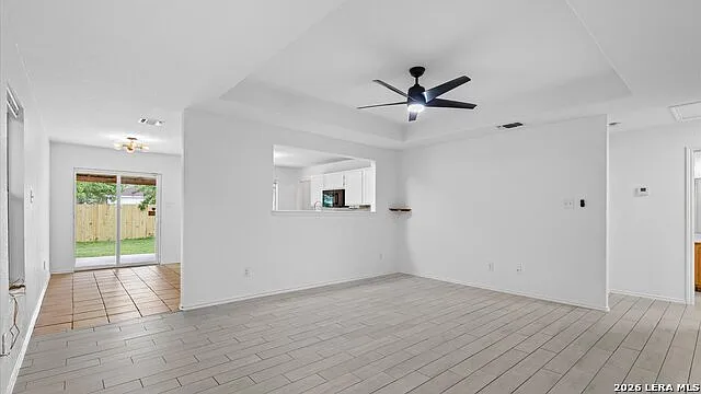 3 bed, 2.0 bath, 1368 sqft, $1,475 — Photo 4