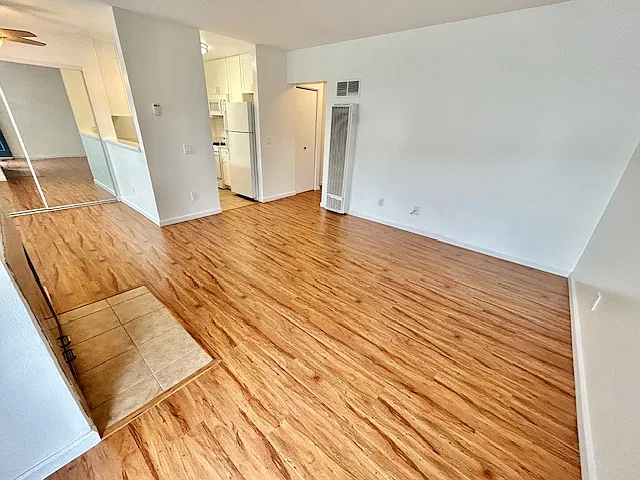 2 bed, 732 sqft, $2,750 — Photo 4