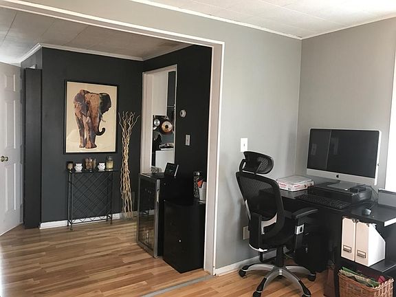 4th image of 214 S 2nd Ave #Studio