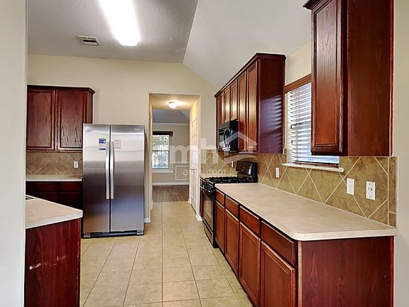 3rd image of 30515 N Sulphur Creek Dr