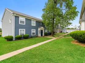 Vines at Stony Brook
