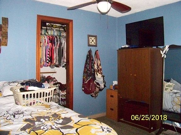 5th image of 1011 S Water St