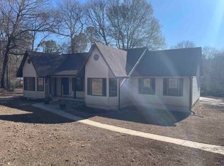 511 Pheasant Ridge Dr, Warner Robins, GA 31088