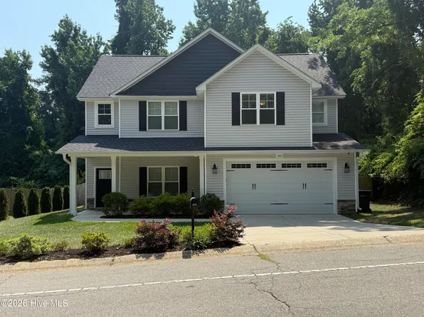406 Ames St, Fayetteville, NC 28301