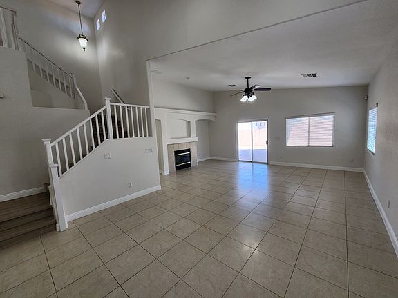 4th image of 753 Maranello St