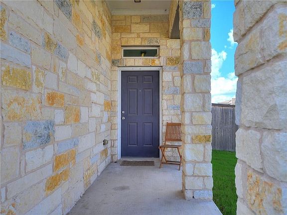 3rd image of 5500 Loma Alta Dr